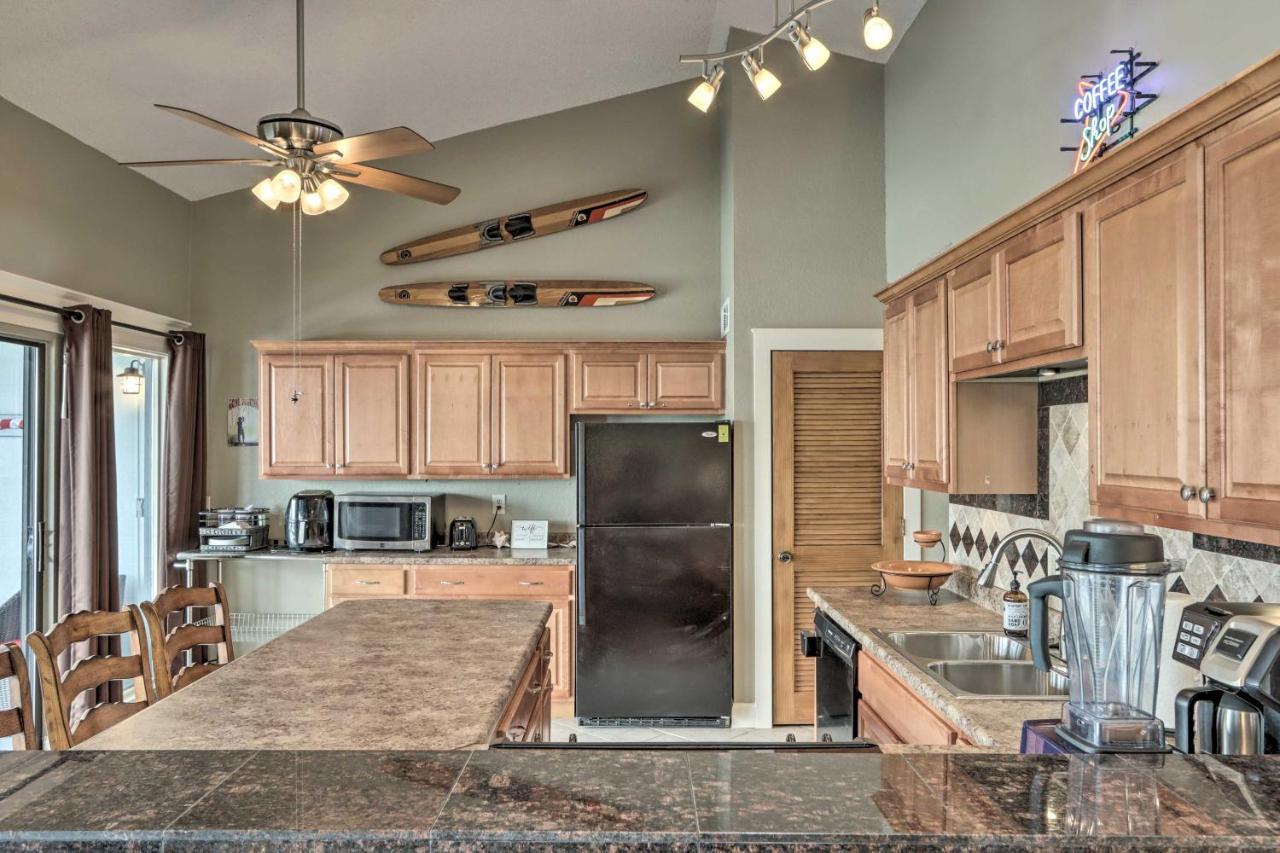 Osage Beach Condo With Lake Of The Ozarks Views Exterior photo