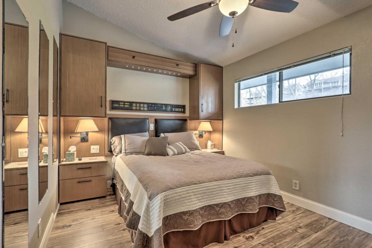 Osage Beach Condo With Lake Of The Ozarks Views Exterior photo