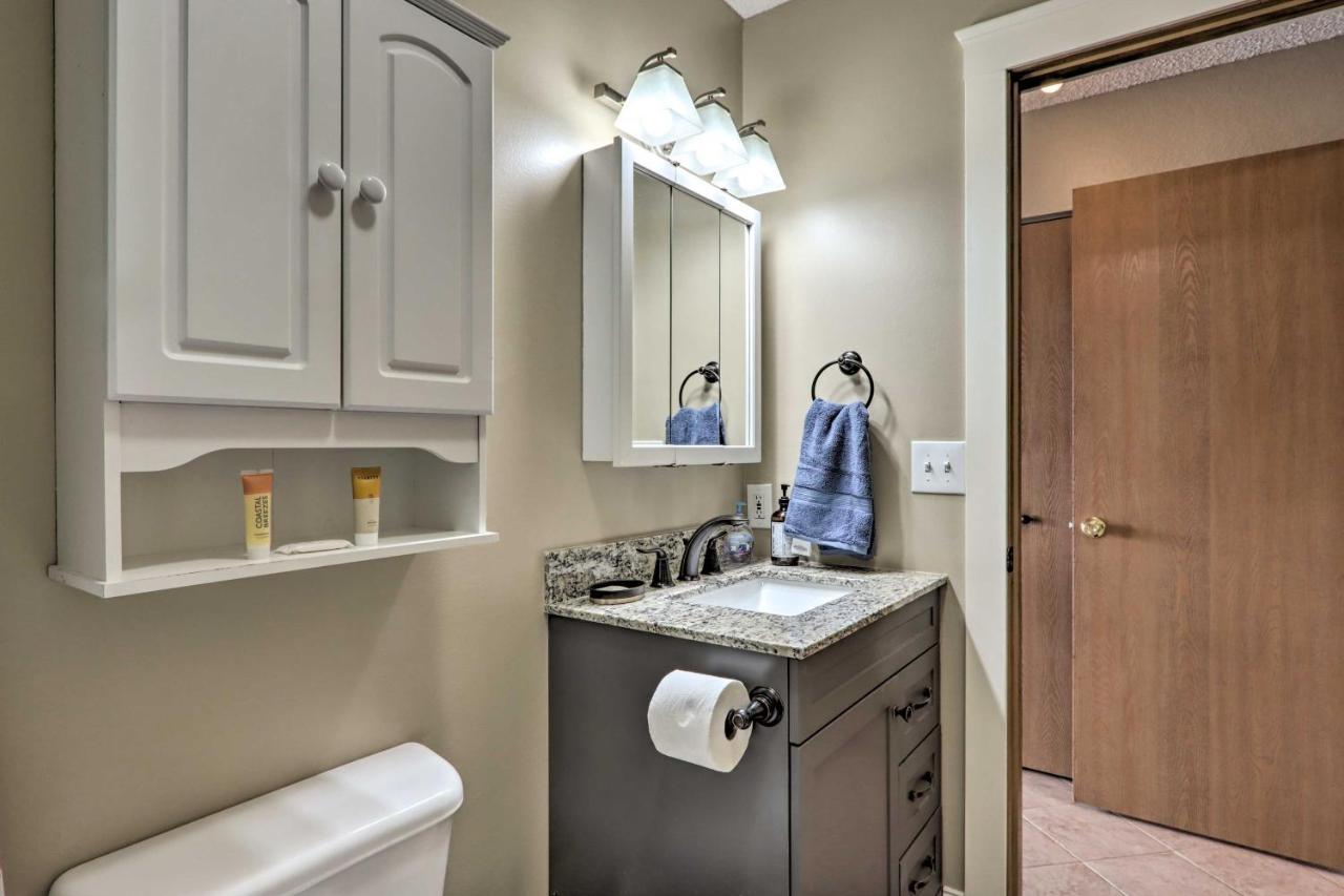 Osage Beach Condo With Lake Of The Ozarks Views Exterior photo
